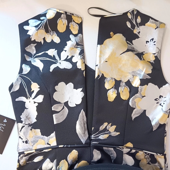 NWT metallic floral print dress stretch Women's black,Full Zip, Party Cocktail. - Picture 17 of 17